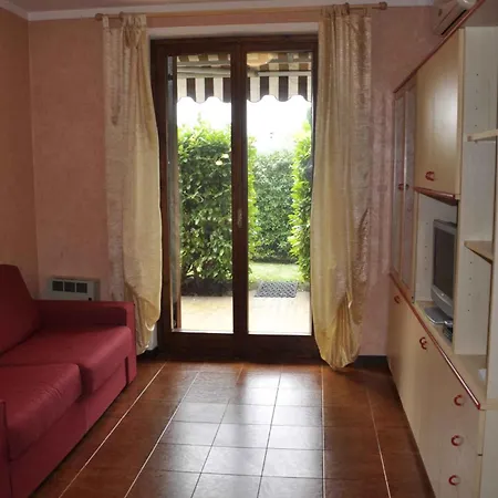 In Lazise/gardasee 21938 Лацизе