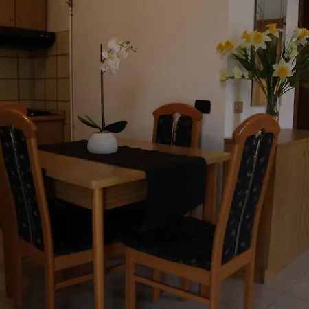 In - Gardasee 21938 Lägenhet *