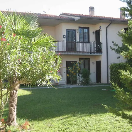 In Lazise/gardasee 21938 アパート *