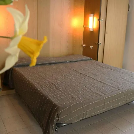 In - Gardasee 21938 דירה לאזיסה